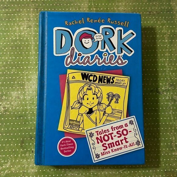 Dork Diaries by Rachel Renee Russell - Picture 7 of 7